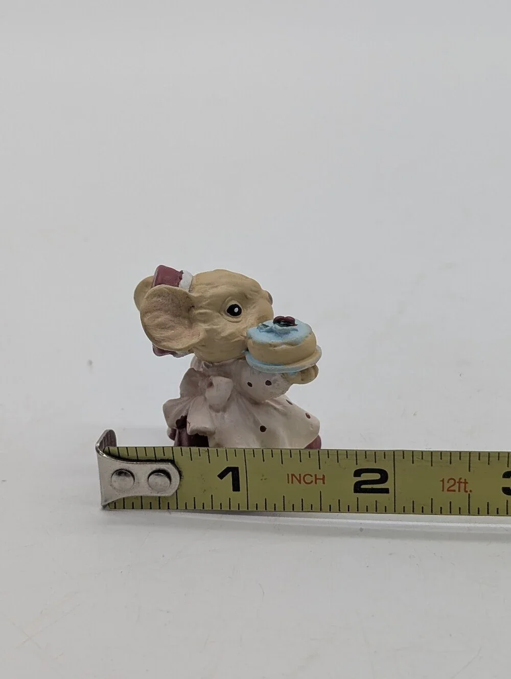 Vintage Miniature Mouse Figurine with Cake Made in Taiwan ROC Anthropomorphic
